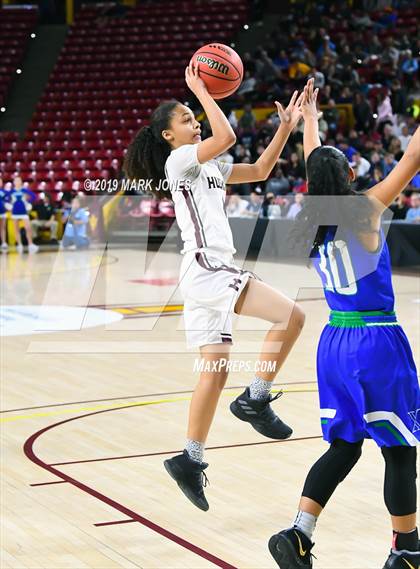 Thumbnail 3 in Xavier College Prep vs. Hamilton  (AIA 6A Final)  photogallery.