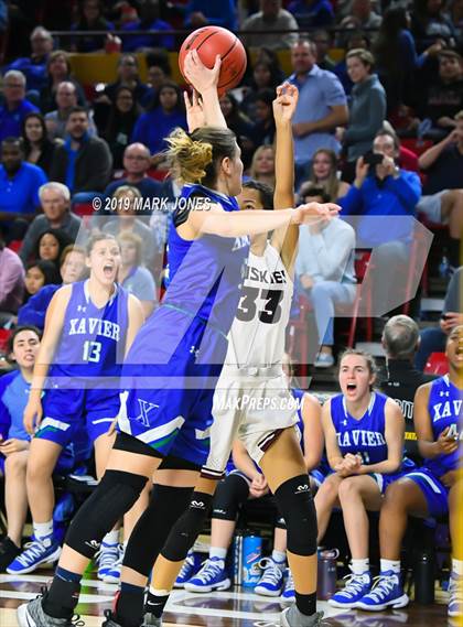 Thumbnail 3 in Xavier College Prep vs. Hamilton  (AIA 6A Final)  photogallery.