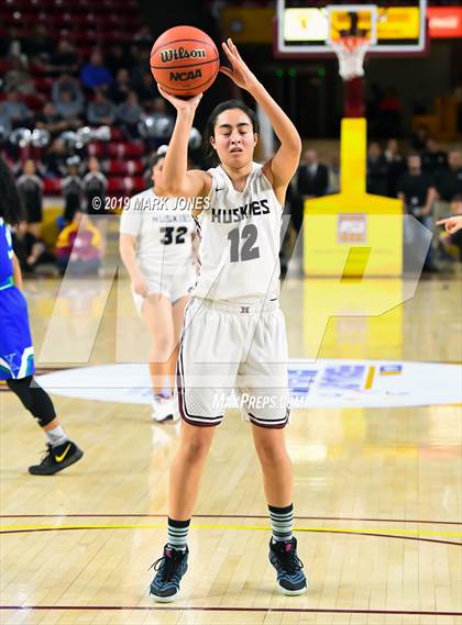 Thumbnail 3 in Xavier College Prep vs. Hamilton  (AIA 6A Final)  photogallery.