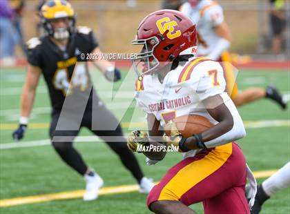 Thumbnail 2 in Central Catholic @ Bellevue photogallery.