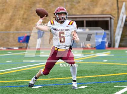 Thumbnail 2 in Central Catholic @ Bellevue photogallery.