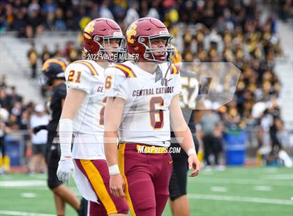 Thumbnail 3 in Central Catholic @ Bellevue photogallery.