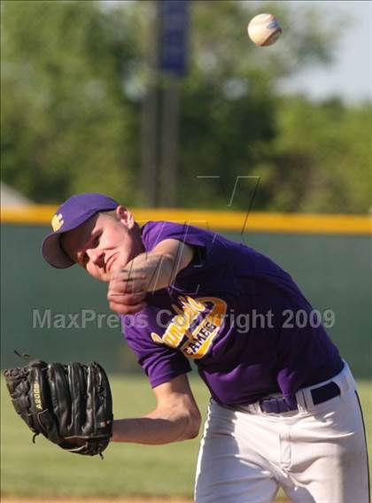 Thumbnail 2 in Bishop Brossart vs. Campbell County (37th District Semifinal) photogallery.