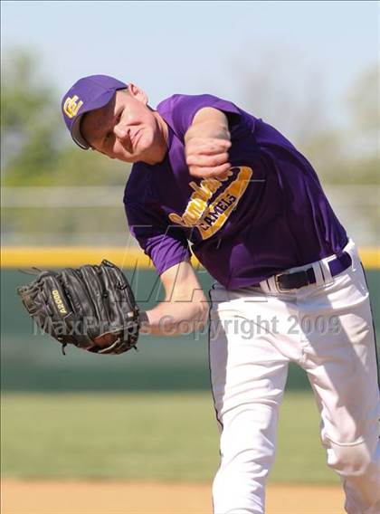 Thumbnail 3 in Bishop Brossart vs. Campbell County (37th District Semifinal) photogallery.