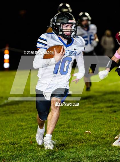 Thumbnail 2 in Dover-Sherborn @ Millis photogallery.