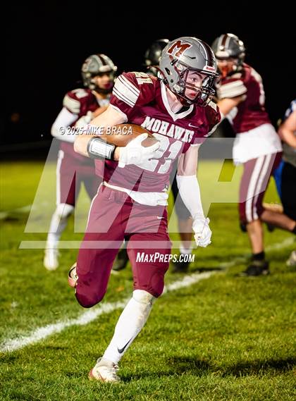 Thumbnail 1 in Dover-Sherborn @ Millis photogallery.