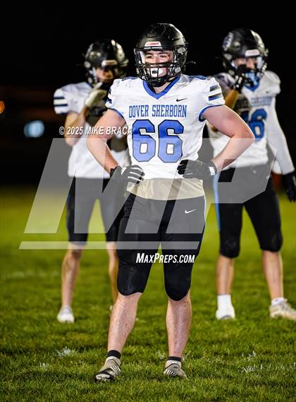 Thumbnail 2 in Dover-Sherborn @ Millis photogallery.