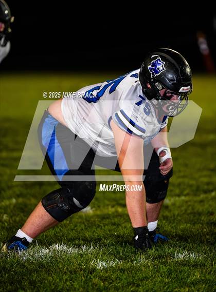 Thumbnail 2 in Dover-Sherborn @ Millis photogallery.