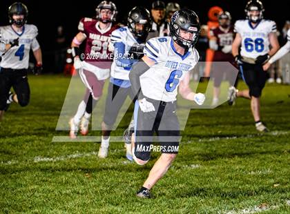 Thumbnail 3 in Dover-Sherborn @ Millis photogallery.