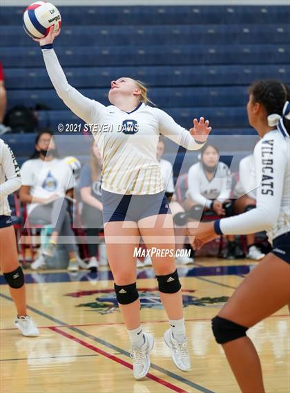 Thumbnail 3 in Joseph City @ Tempe Prep (AIA 1A Semifinals) photogallery.