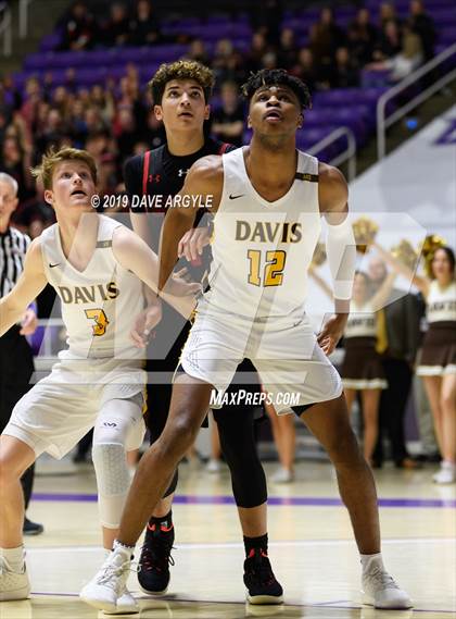 Thumbnail 1 in American Fork vs. Davis (UHSAA 6A Semifinal) photogallery.