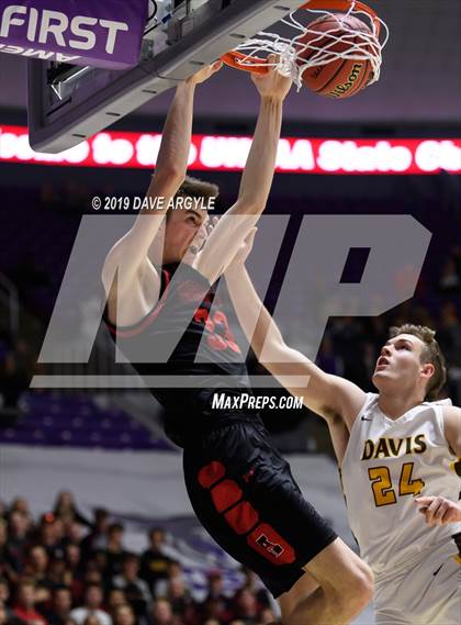 Thumbnail 1 in American Fork vs. Davis (UHSAA 6A Semifinal) photogallery.