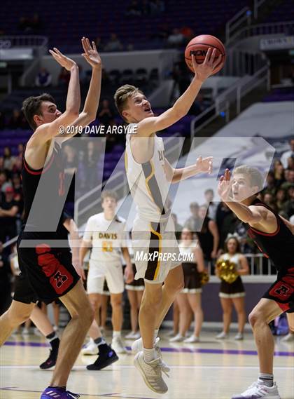 Thumbnail 1 in American Fork vs. Davis (UHSAA 6A Semifinal) photogallery.