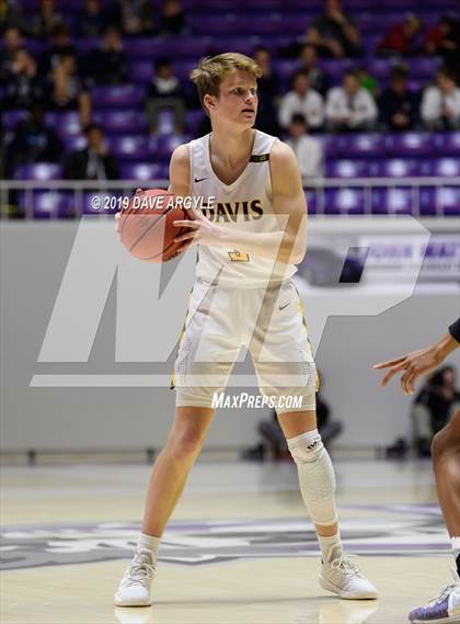 Thumbnail 1 in American Fork vs. Davis (UHSAA 6A Semifinal) photogallery.