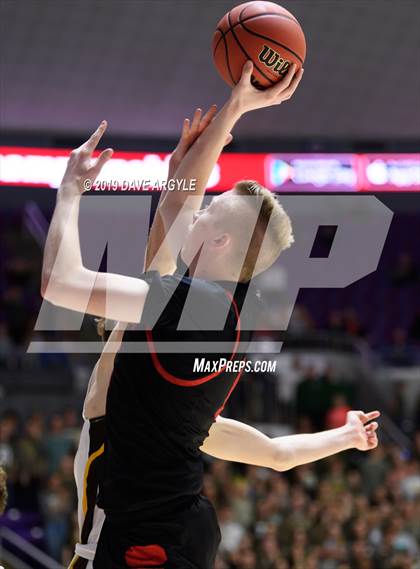 Thumbnail 3 in American Fork vs. Davis (UHSAA 6A Semifinal) photogallery.