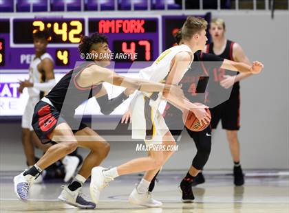 Thumbnail 3 in American Fork vs. Davis (UHSAA 6A Semifinal) photogallery.