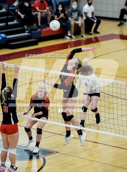 Thumbnail 2 in Chandler Prep vs Scottsdale Christian Academy (AIA 2A Final) photogallery.
