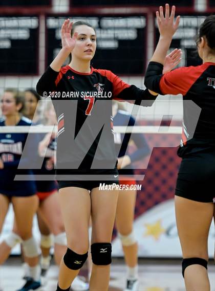 Thumbnail 2 in Chandler Prep vs Scottsdale Christian Academy (AIA 2A Final) photogallery.