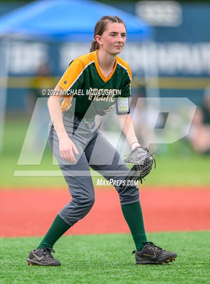 Thumbnail 1 in Greene vs. Greenwich (NYSPHSAA Class C Final) photogallery.