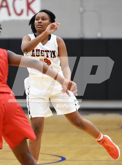 Thumbnail 3 in Decatur @ Austin photogallery.