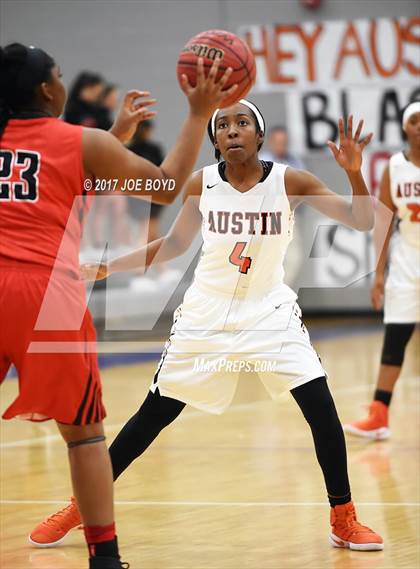 Thumbnail 2 in Decatur @ Austin photogallery.