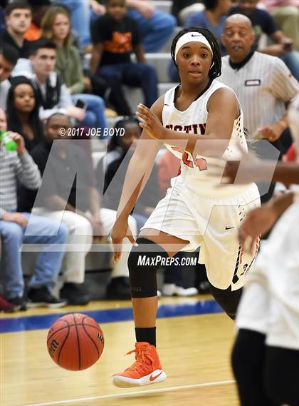 Thumbnail 2 in Decatur @ Austin photogallery.