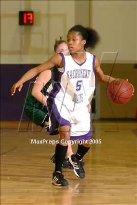Thumbnail 3 in Rodriguez @ Sacramento (Sec. Playoff) photogallery.
