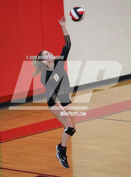 Thumbnail 2 in Lincolnton @ Newton-Conover photogallery.