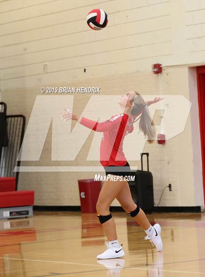 Thumbnail 1 in Lincolnton @ Newton-Conover photogallery.