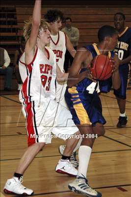 Thumbnail 2 in Mt. Eden @ Ripon (West Campus Shootout) photogallery.