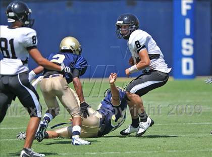 Thumbnail 3 in Bishop Lynch vs Dallas Jesuit (North Texas Classic) photogallery.
