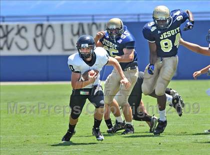 Thumbnail 1 in Bishop Lynch vs Dallas Jesuit (North Texas Classic) photogallery.