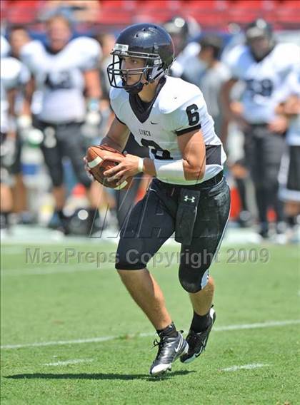 Thumbnail 2 in Bishop Lynch vs Dallas Jesuit (North Texas Classic) photogallery.