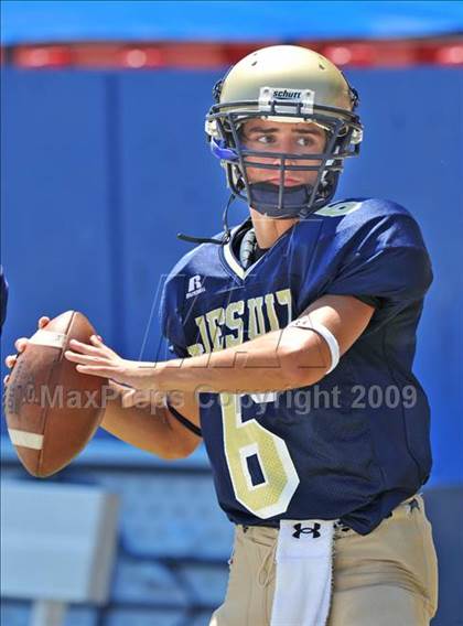 Thumbnail 2 in Bishop Lynch vs Dallas Jesuit (North Texas Classic) photogallery.