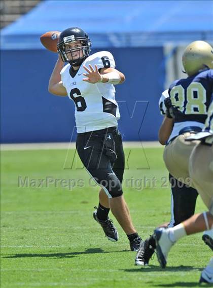 Thumbnail 1 in Bishop Lynch vs Dallas Jesuit (North Texas Classic) photogallery.