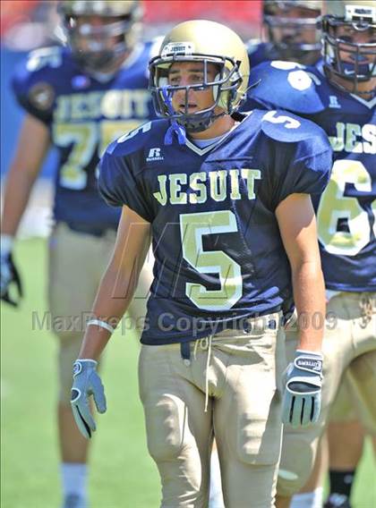 Thumbnail 1 in Bishop Lynch vs Dallas Jesuit (North Texas Classic) photogallery.