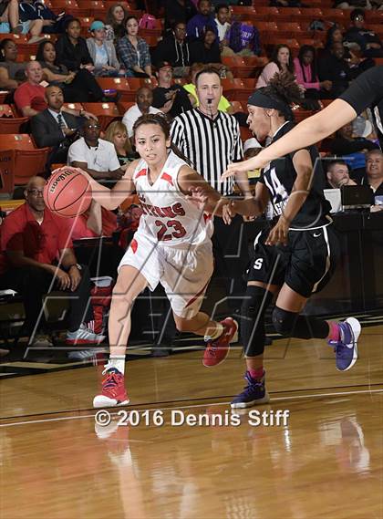 Thumbnail 3 in Sacramento vs. Antelope (CIF SJS D2 Semifinal) photogallery.