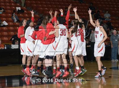 Thumbnail 1 in Sacramento vs. Antelope (CIF SJS D2 Semifinal) photogallery.