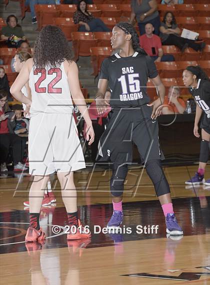 Thumbnail 3 in Sacramento vs. Antelope (CIF SJS D2 Semifinal) photogallery.