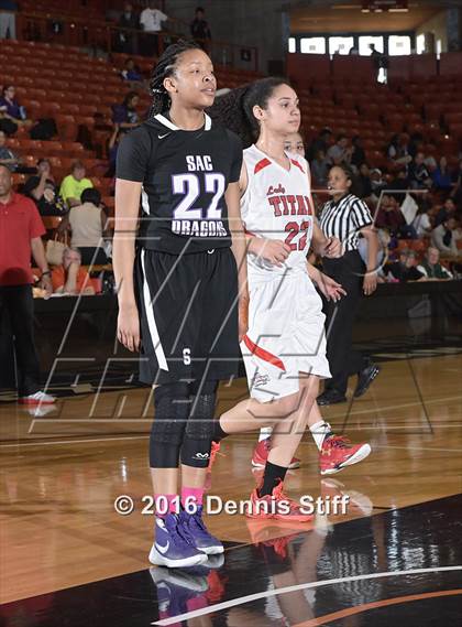 Thumbnail 3 in Sacramento vs. Antelope (CIF SJS D2 Semifinal) photogallery.