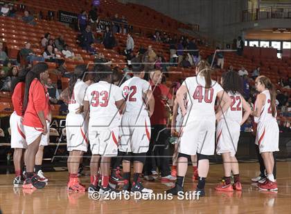 Thumbnail 1 in Sacramento vs. Antelope (CIF SJS D2 Semifinal) photogallery.