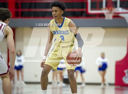 Thumbnail 2 in E.D. White vs Vandebilt Catholic photogallery.