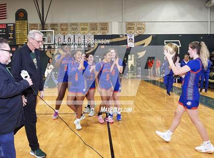 Thumbnail 1 in Ribault vs Bolles (Battle on the Island) photogallery.