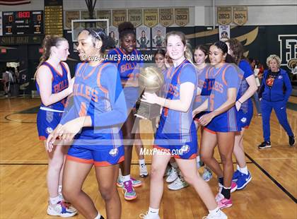 Thumbnail 2 in Ribault vs Bolles (Battle on the Island) photogallery.