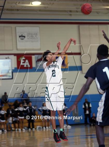 Thumbnail 2 in Far Northeast Warriors @ George Washington photogallery.