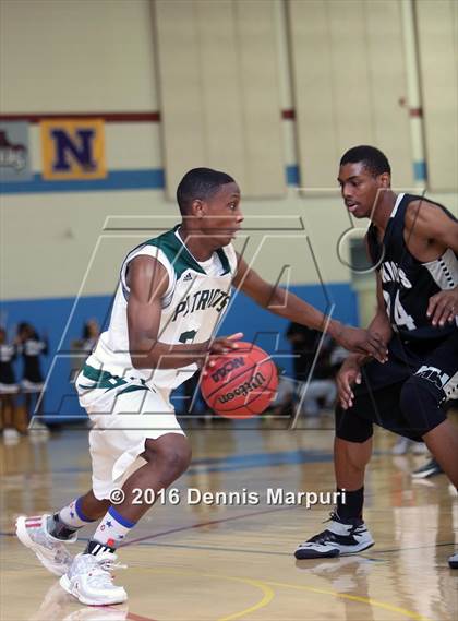 Thumbnail 3 in Far Northeast Warriors @ George Washington photogallery.