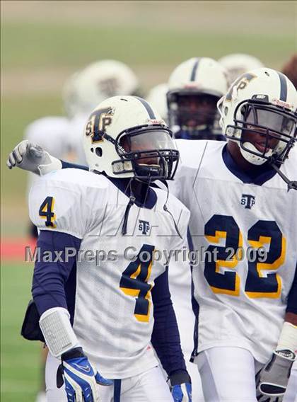 Thumbnail 3 in Stony Point vs. Trinity (Texas 5A  D1 Semifinals) photogallery.