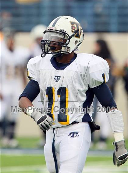 Thumbnail 1 in Stony Point vs. Trinity (Texas 5A  D1 Semifinals) photogallery.