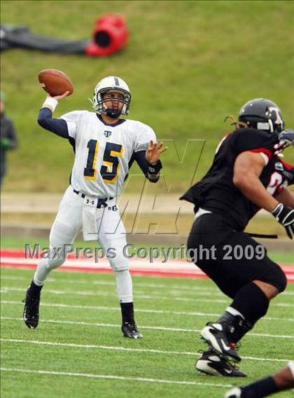 Thumbnail 1 in Stony Point vs. Trinity (Texas 5A  D1 Semifinals) photogallery.
