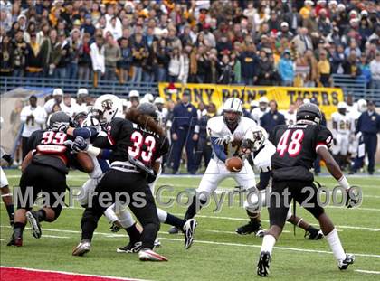 Thumbnail 1 in Stony Point vs. Trinity (Texas 5A  D1 Semifinals) photogallery.